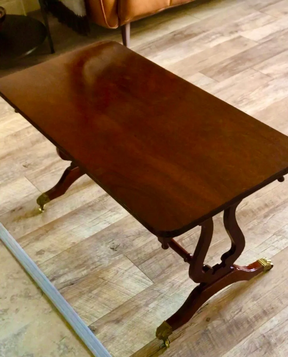Antique table - Image 1