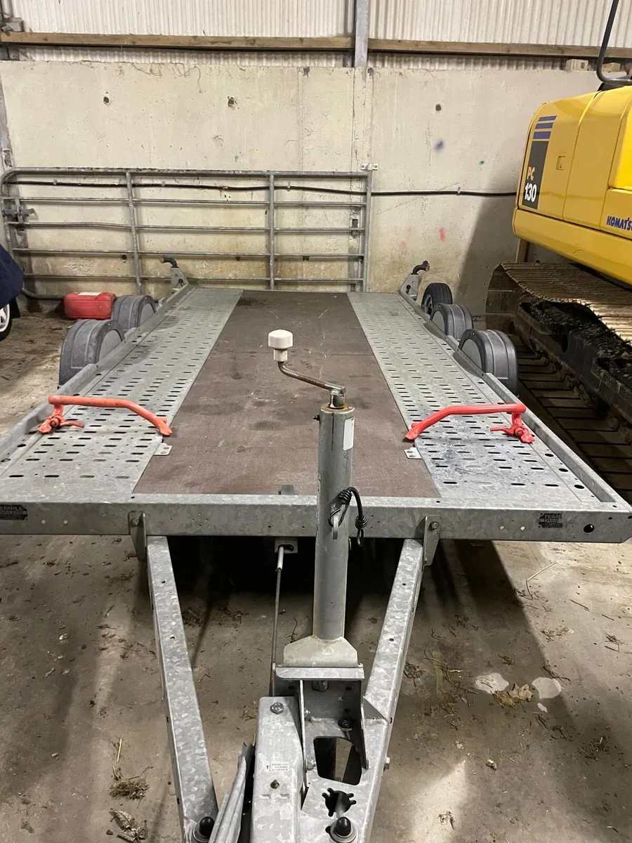 Car Transporter - Image 2