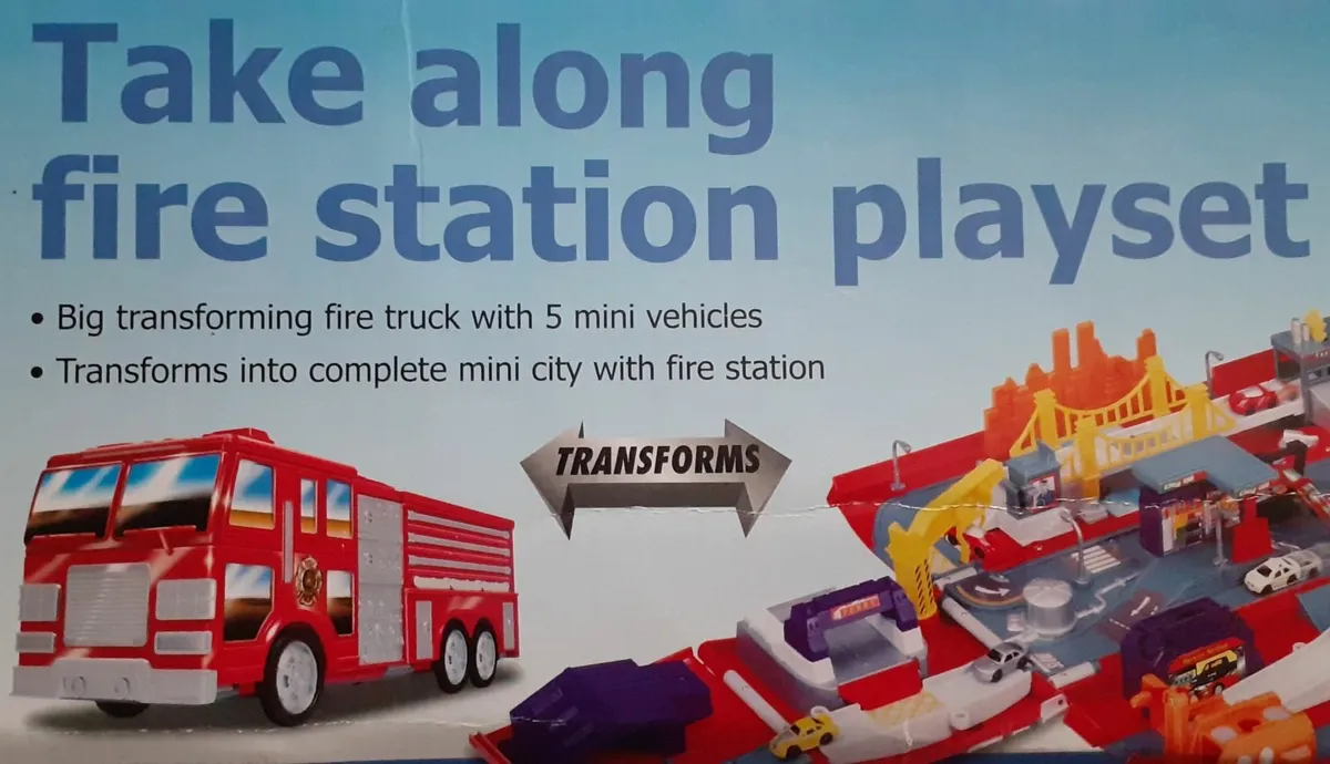 Fire Station Playset.. - Image 1