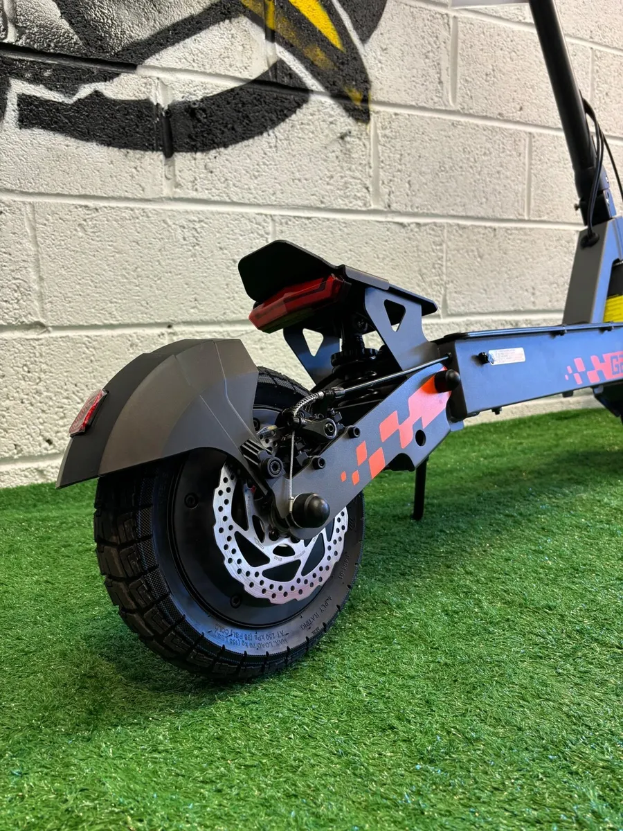 Kukirin G2 - Image 1