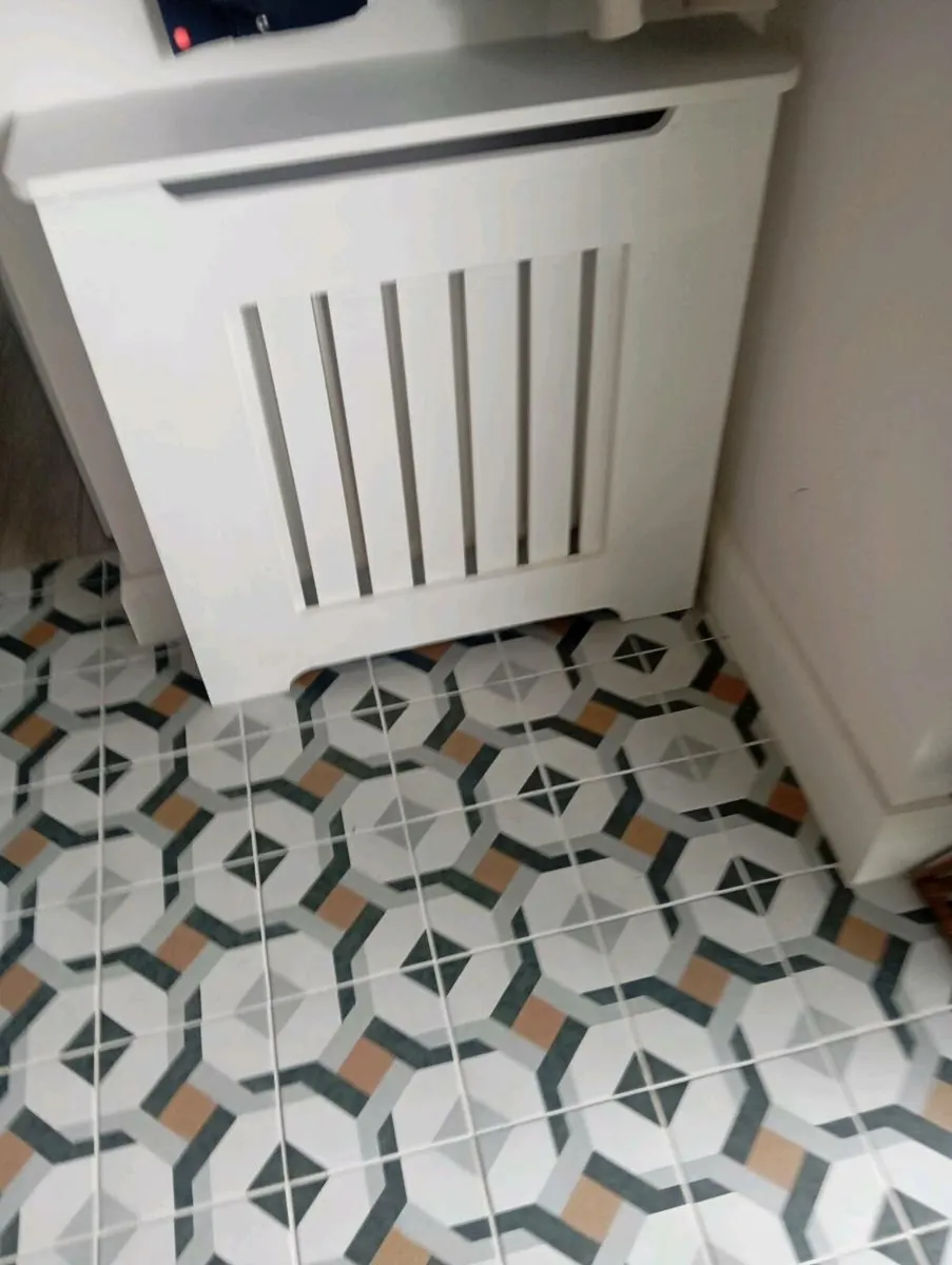 Radiator cover (New)