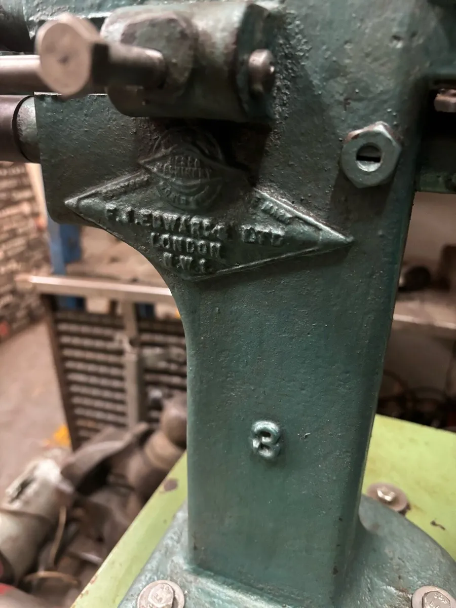 Edwards bead roller  wager  on stand - Image 3