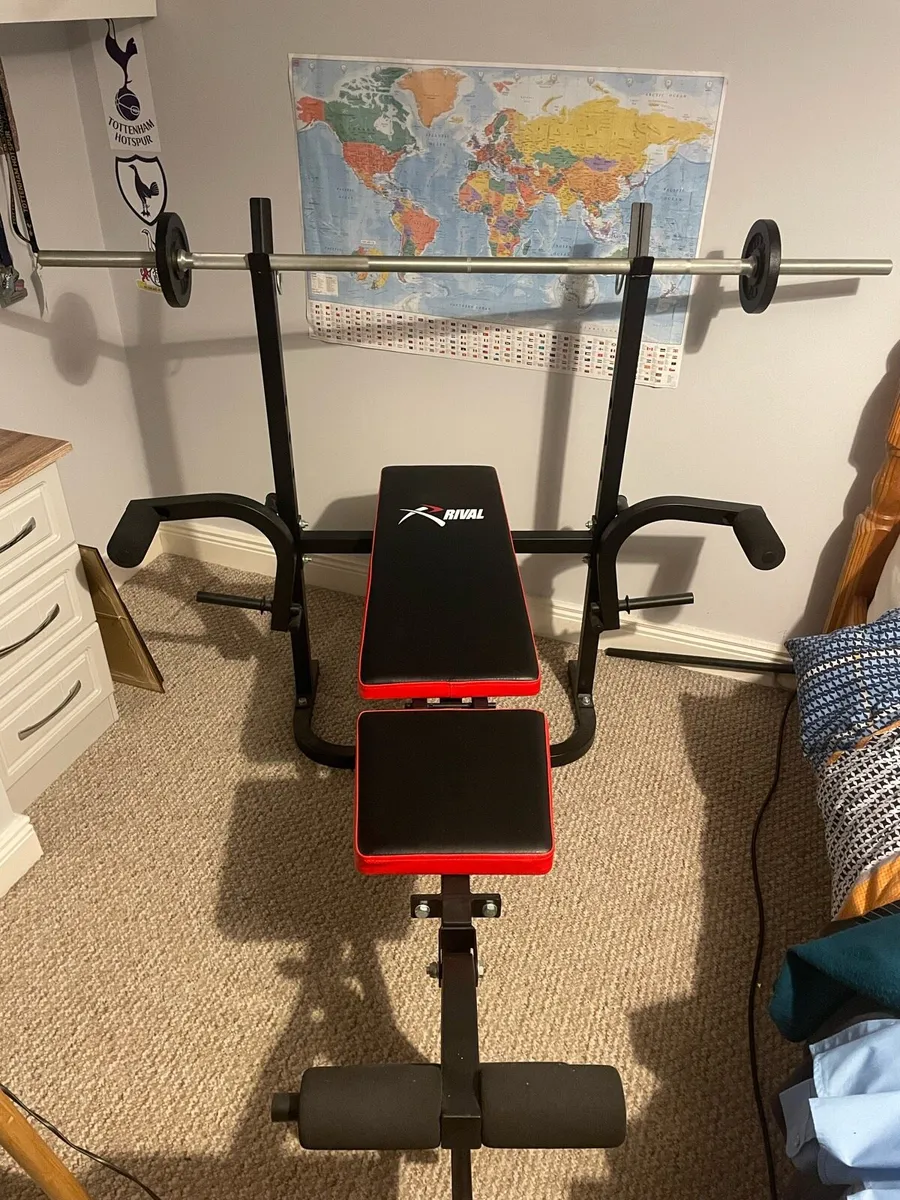 Bench press gym set with plates and dumbbells. - Image 2