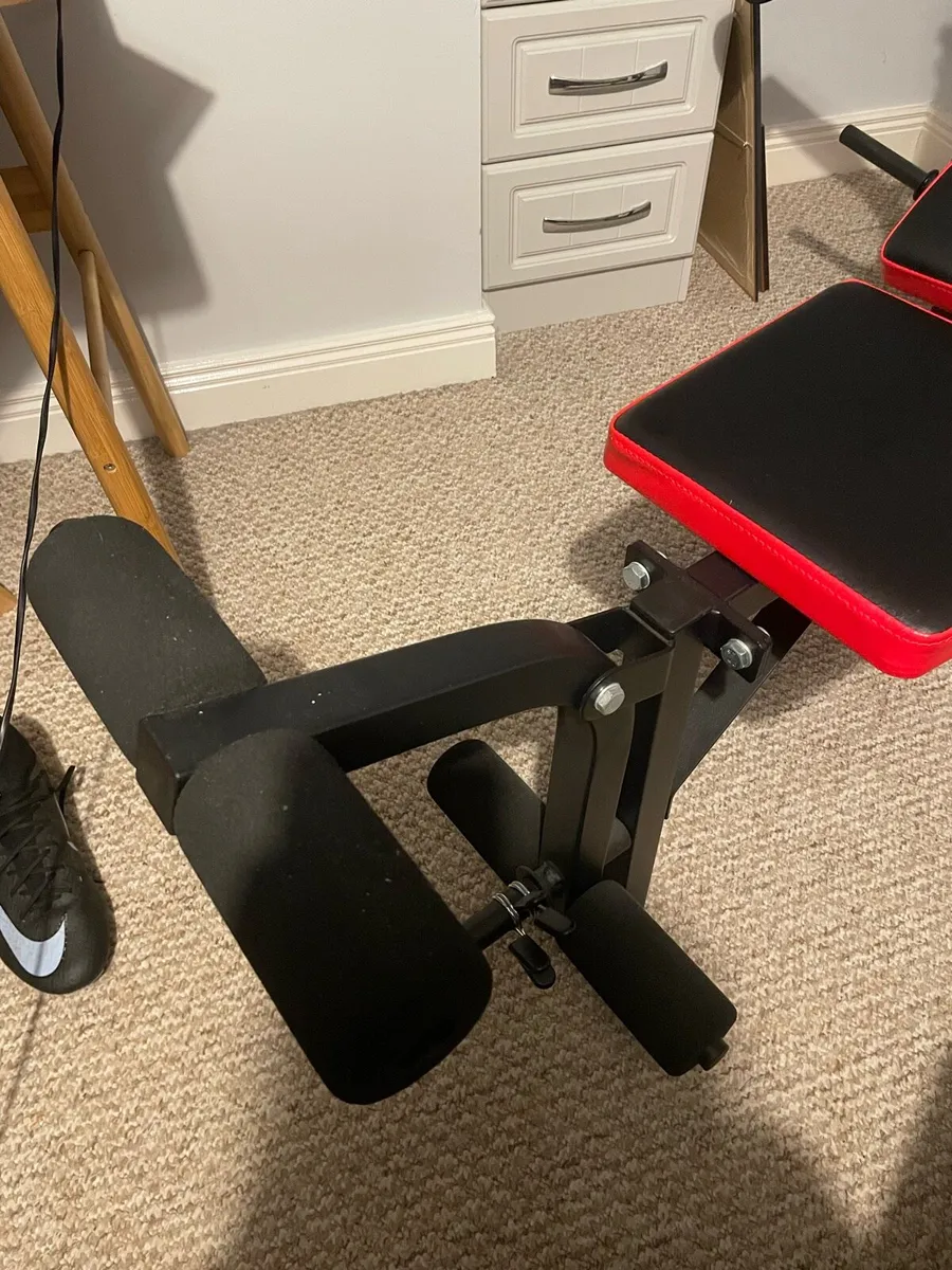 Bench press gym set with plates and dumbbells. - Image 3