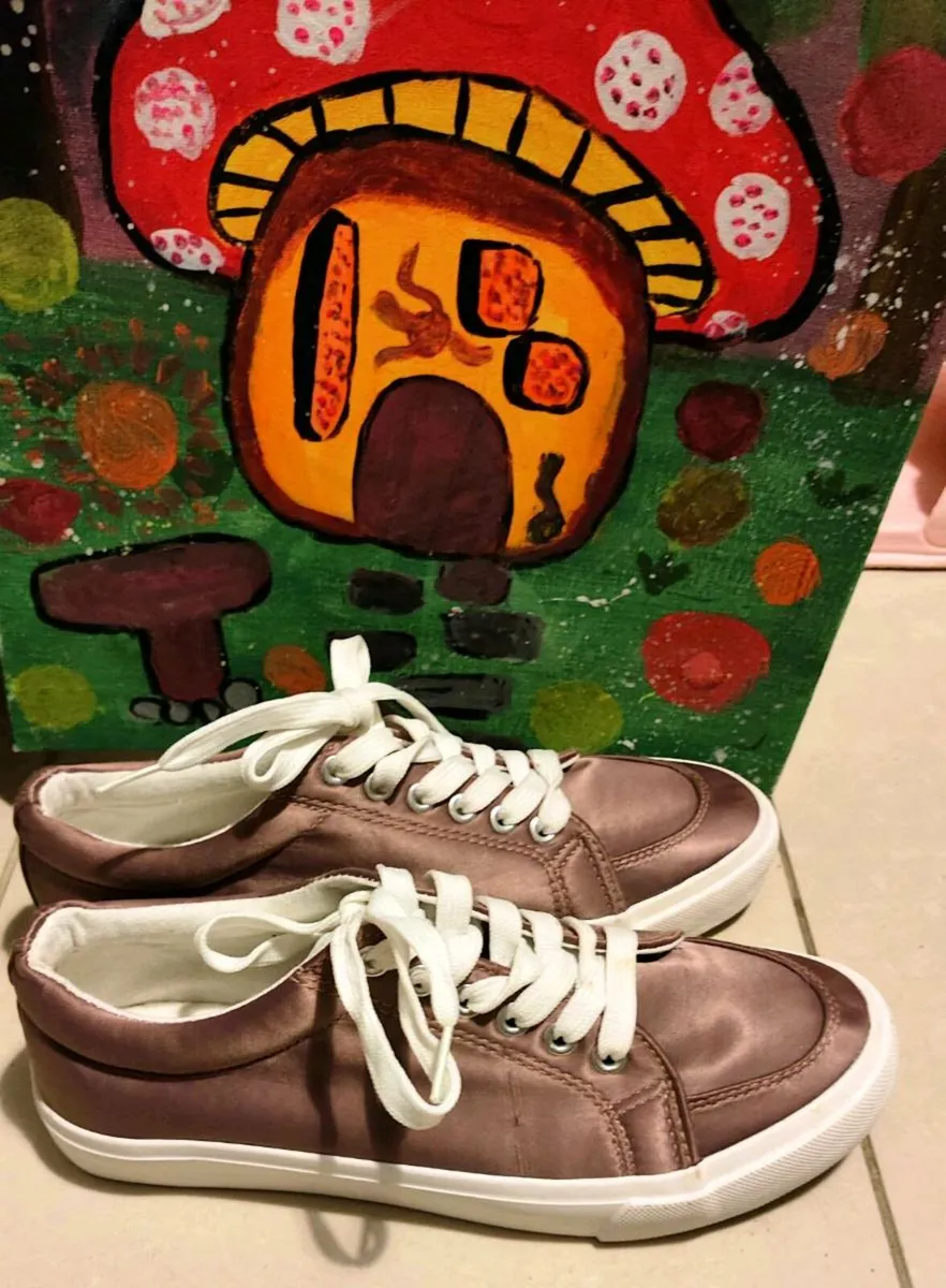 Mauve Satin Sneakers – New Look 915 Generation – E - Image 2