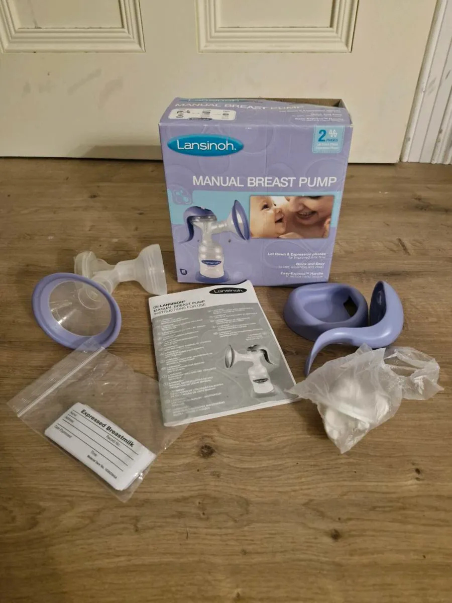 Lansinoh manual breast pump - Image 1