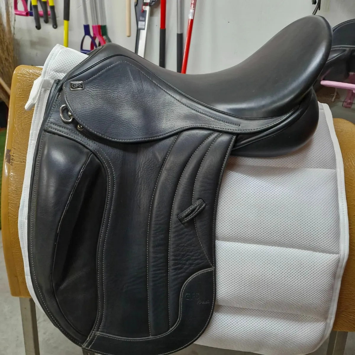 Second Hand Saddles - Image 1