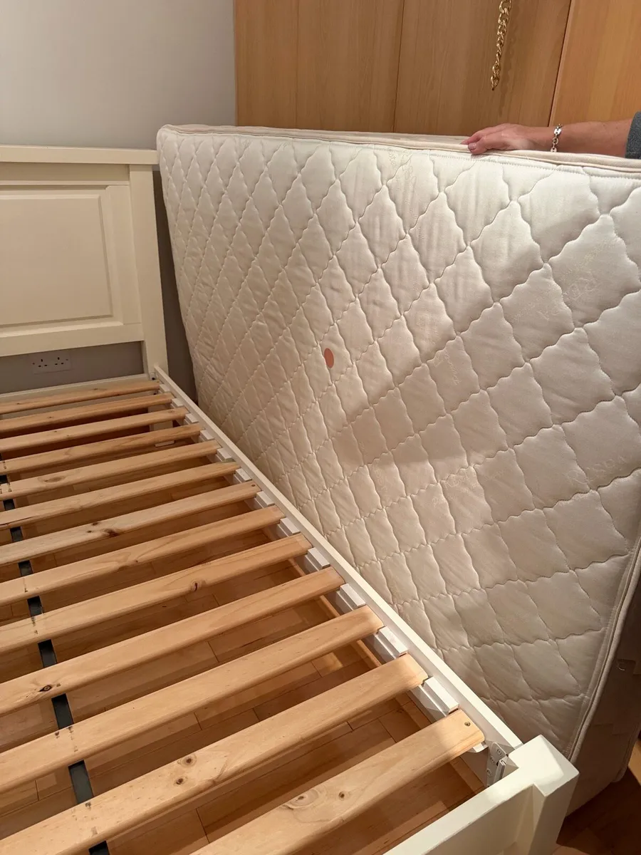 Mattress and Bed Frame - Image 3