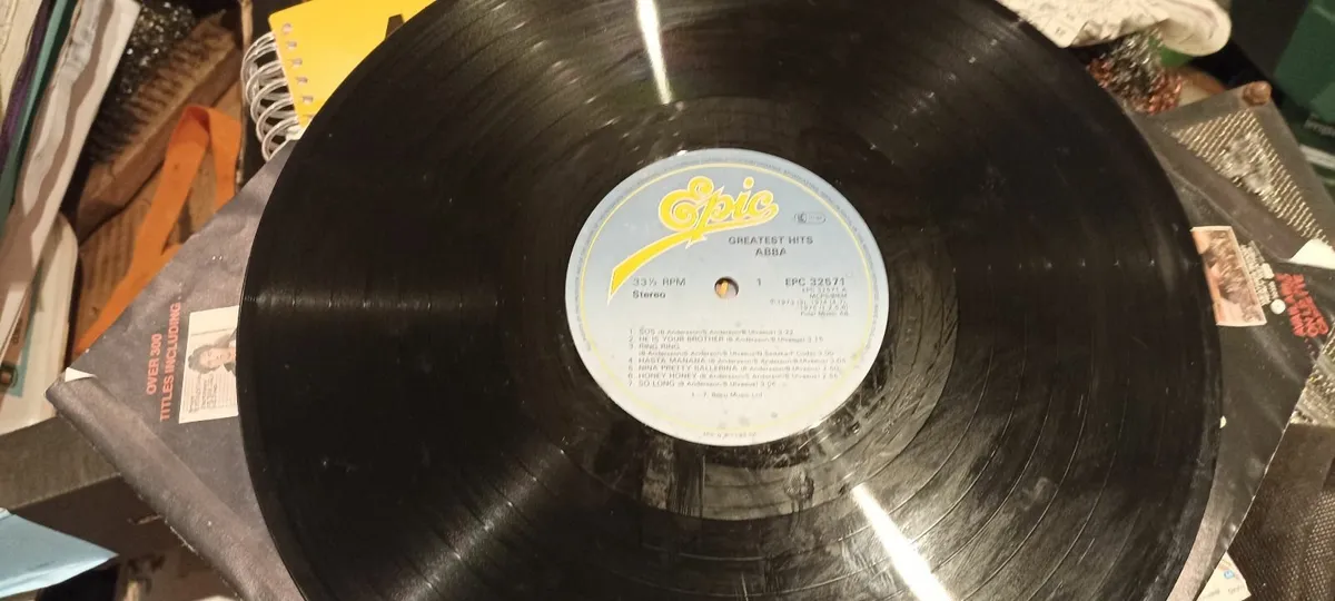Abba Greatest Hits - Image 1