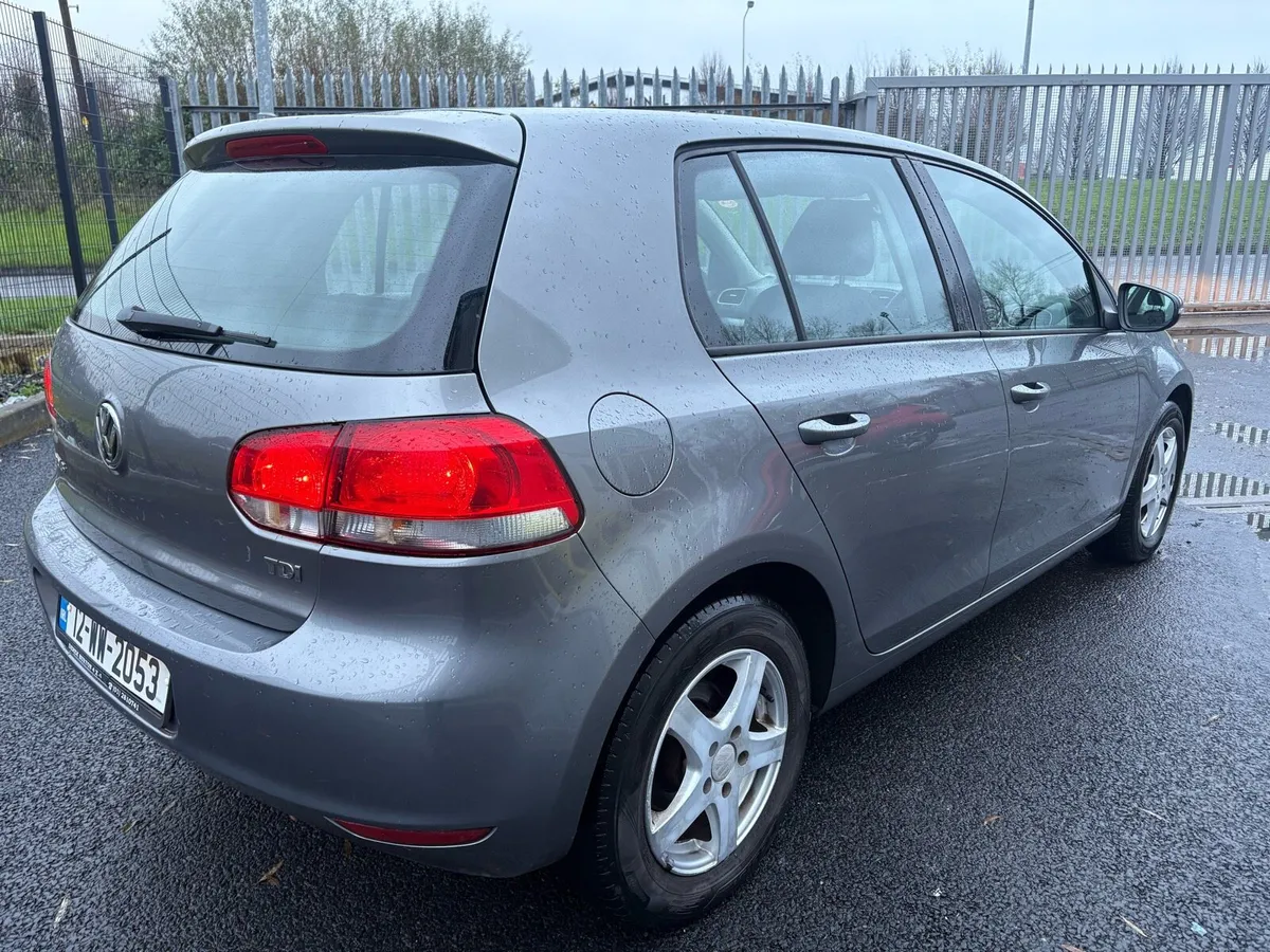 2012 Volkswagen Golf 1.6 - Image 4