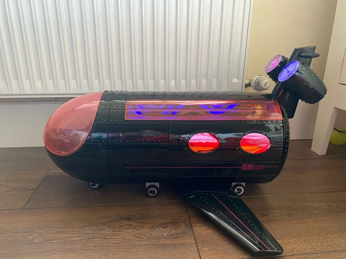 LOL Surprise Airplane - Image 3