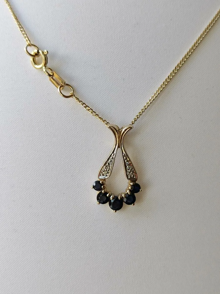 Vintage 9 CT Gold Diamonds Sapphire necklace - Image 2