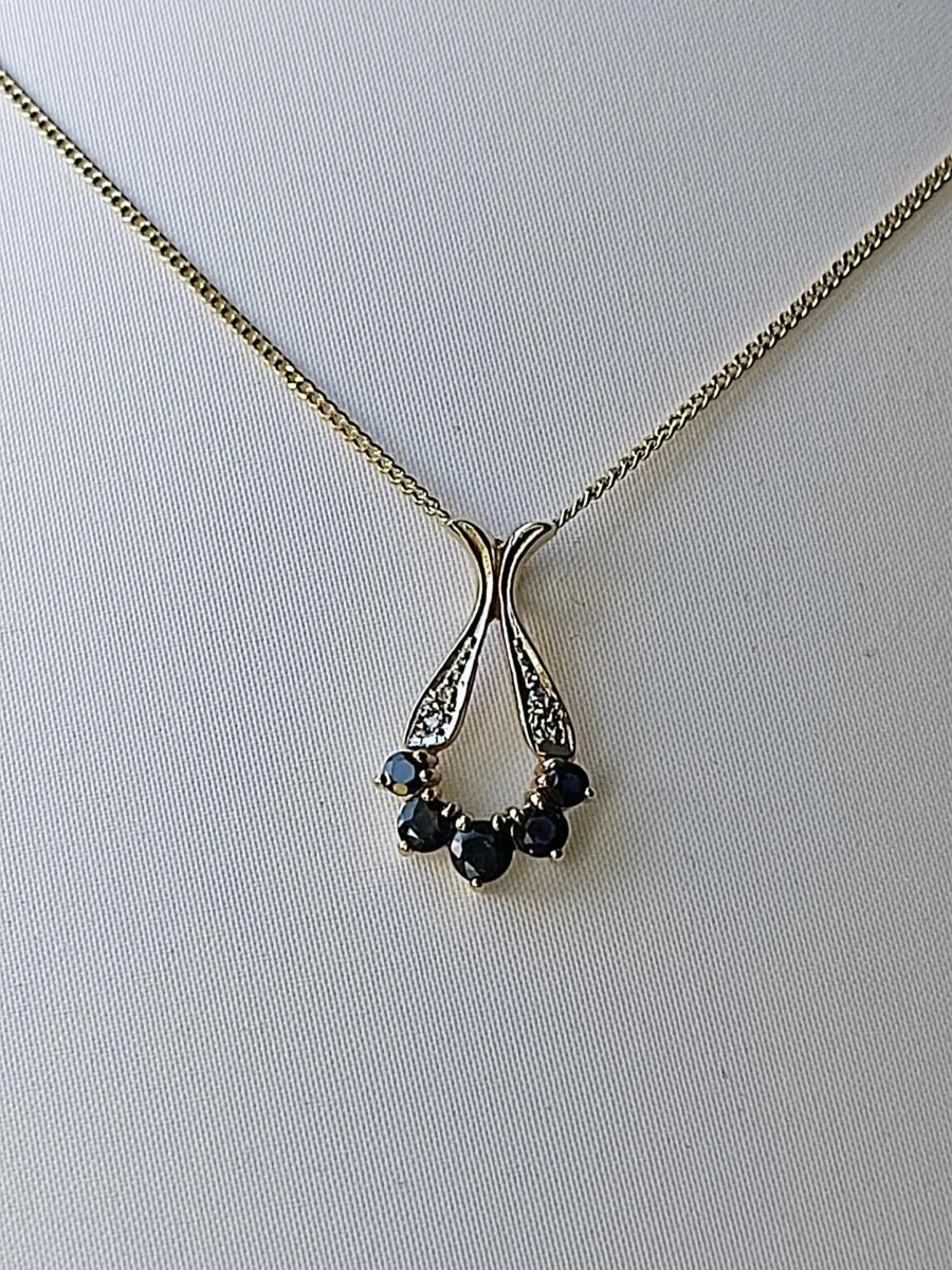 Vintage 9 CT Gold Diamonds Sapphire necklace - Image 3
