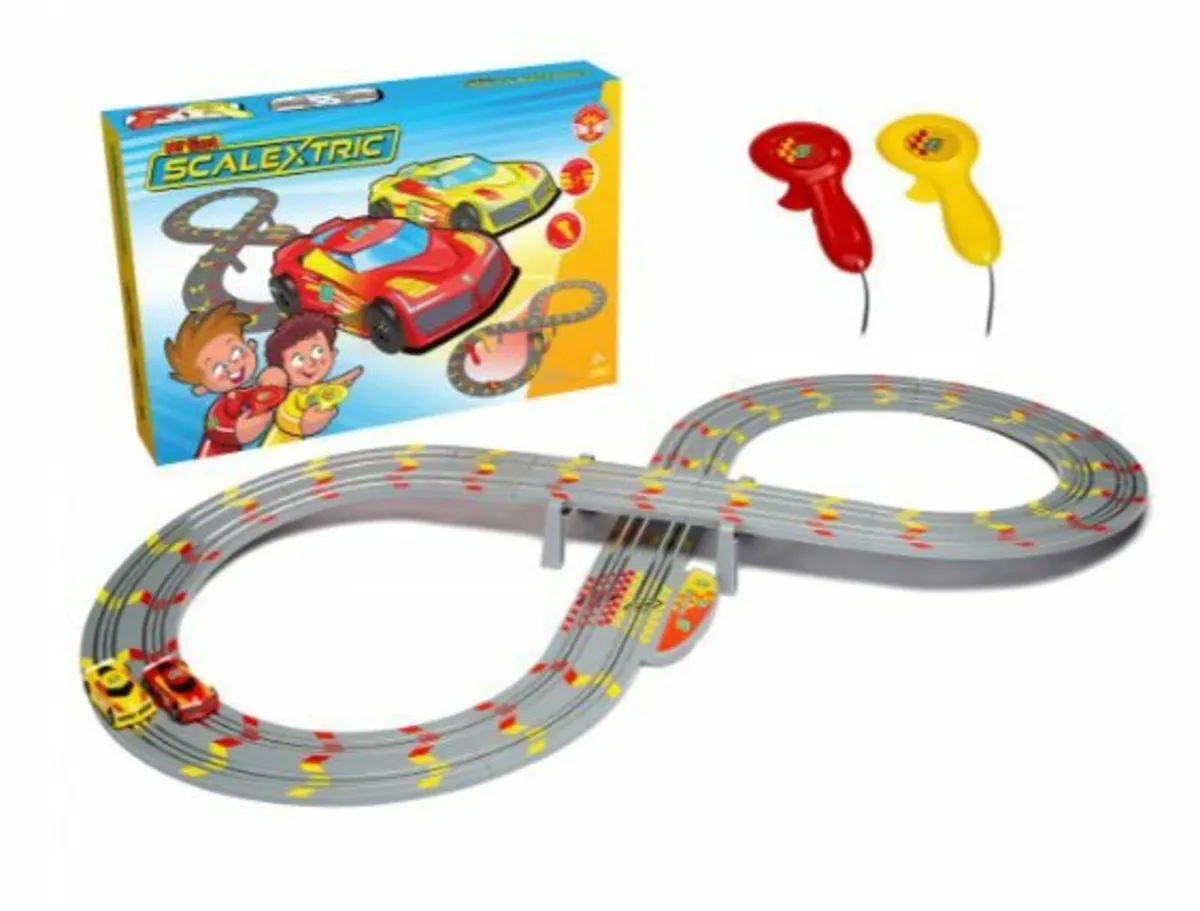 Scalextric racing car set. - Image 3