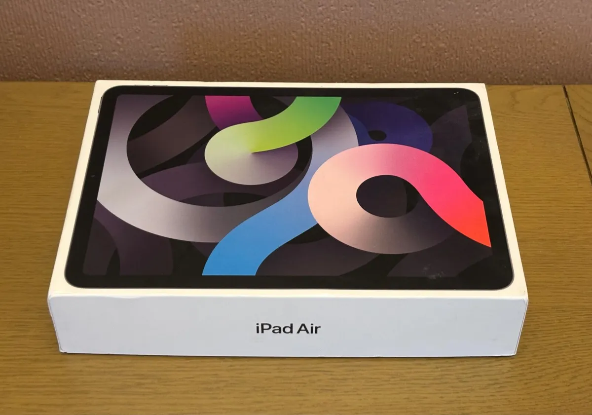 Apple iPad Air 4th Gen 10.9" 64GB - Space Grey - Image 4