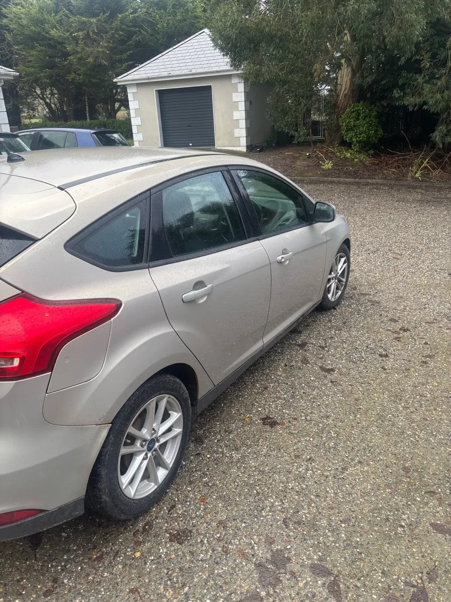 Ford Focus - Image 3
