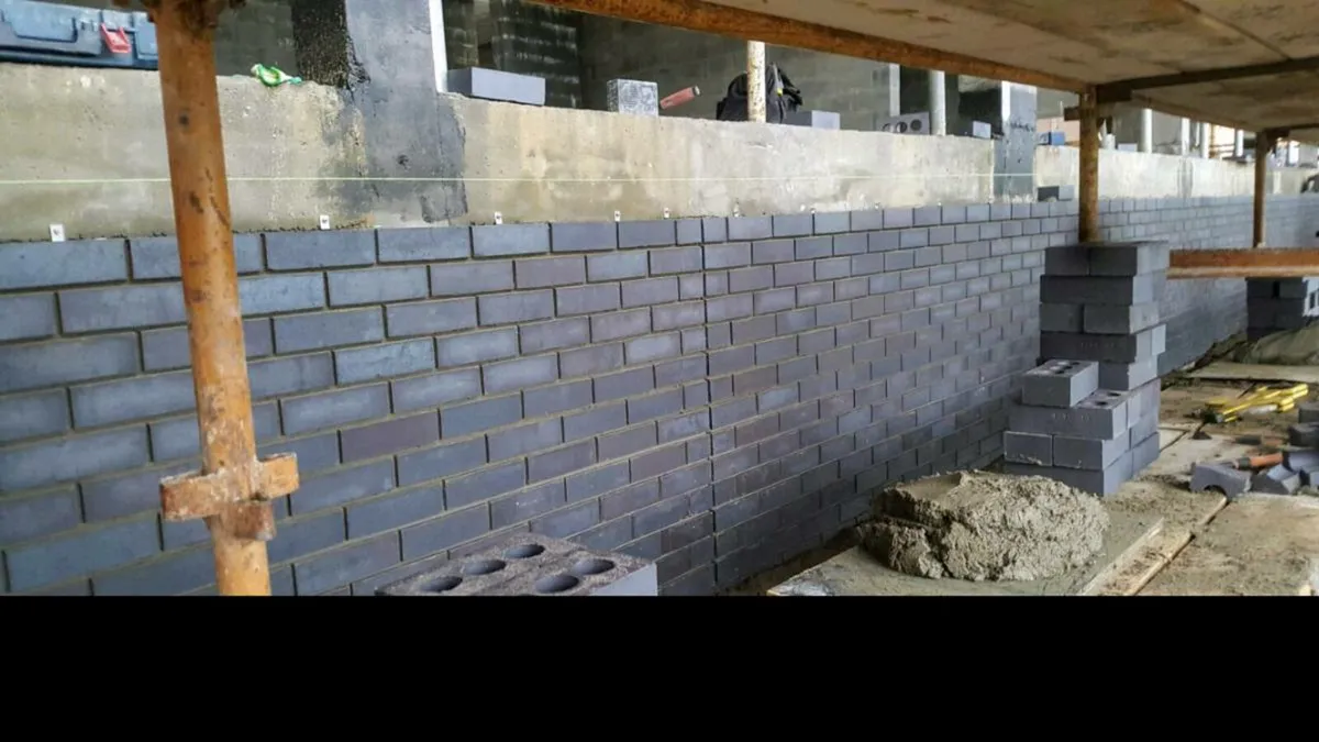 Bricklaying contractor available in Dublin - Image 3