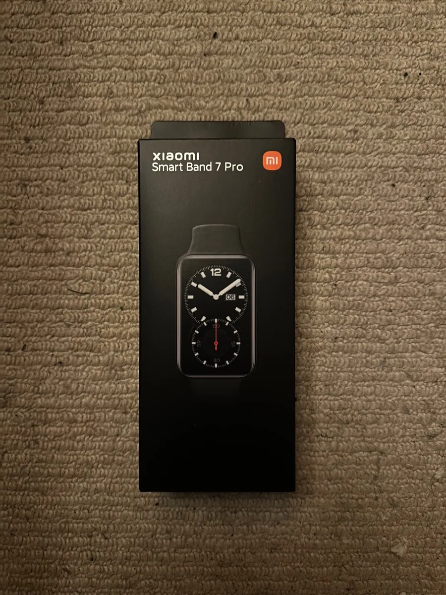 Xiaomi Smart Band 7 Pro - Image 1