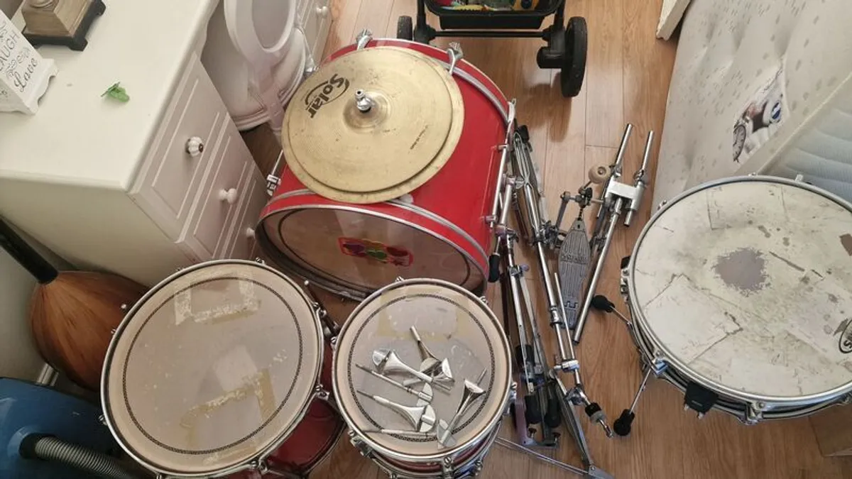 Drum Kit (Sonor Force 2000) - Image 1