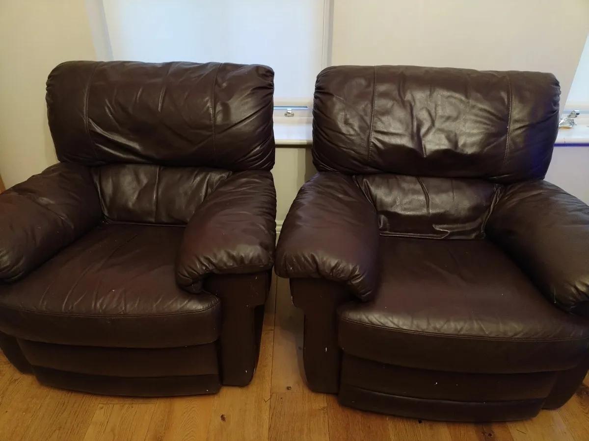 Leather sofa - Image 2