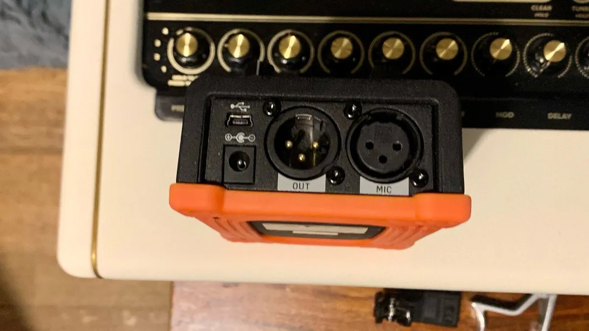 TC Helicon R1 vocal processor pedal - Image 3