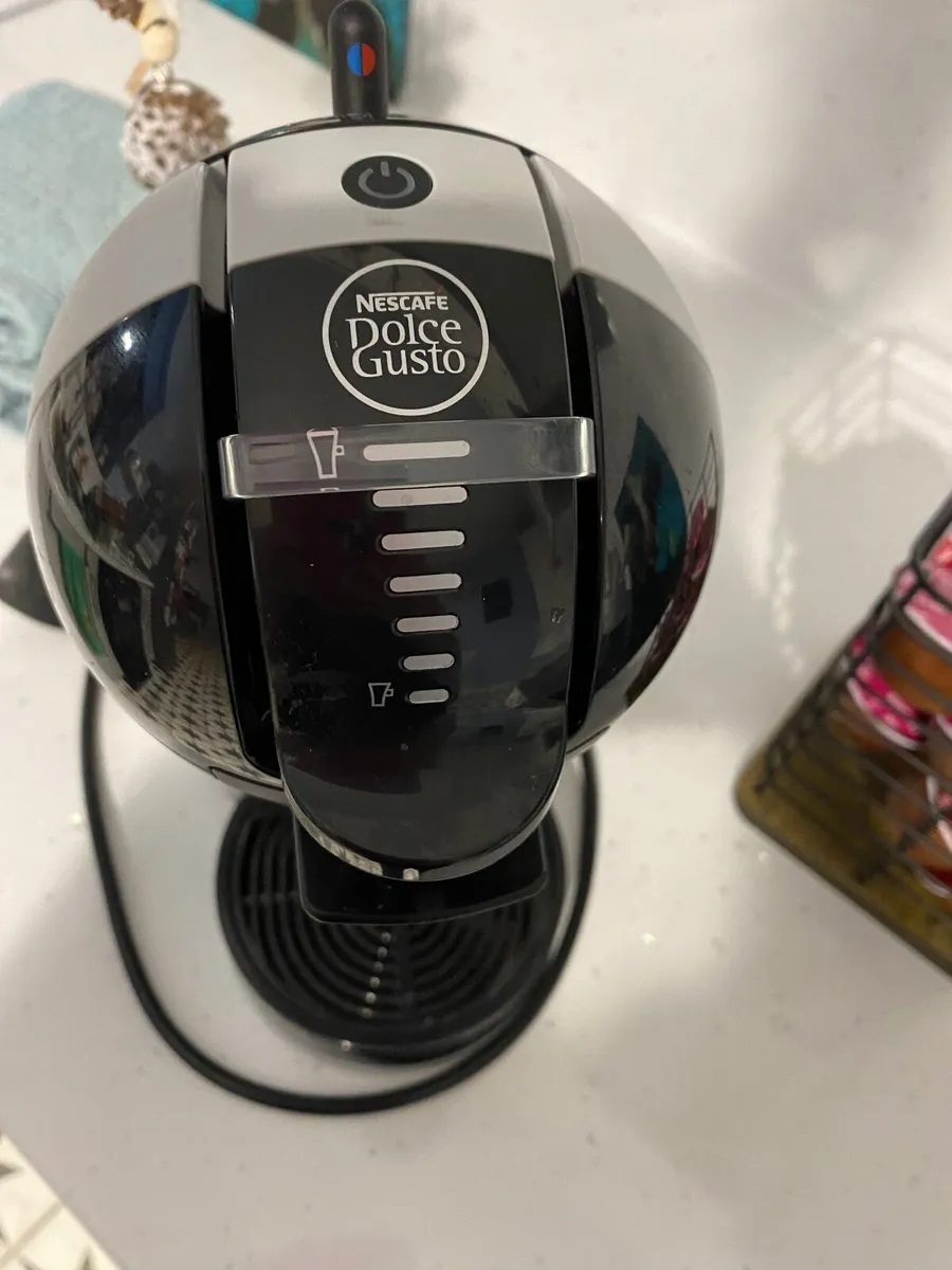 Nescafé Dolce Gusto coffee machine - Image 3