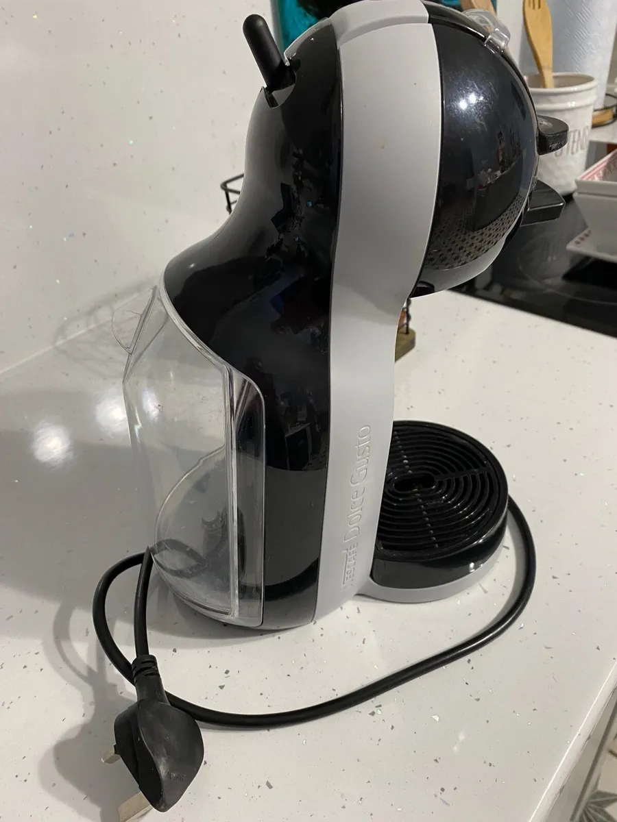 Nescafé Dolce Gusto coffee machine - Image 4