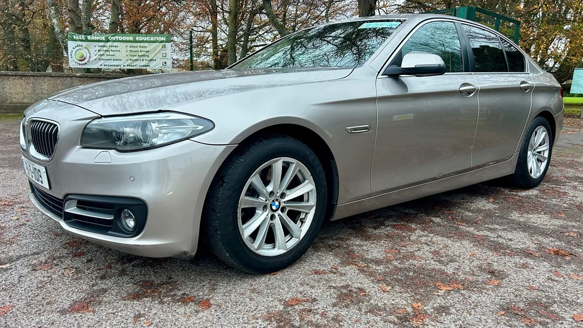 BMW 520D LCI F10 SE 2015 FULLY SERVICED, 2 KEYS - Image 2