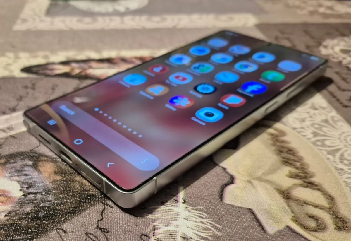 Samsung galaxy S25 Ultra - Image 2