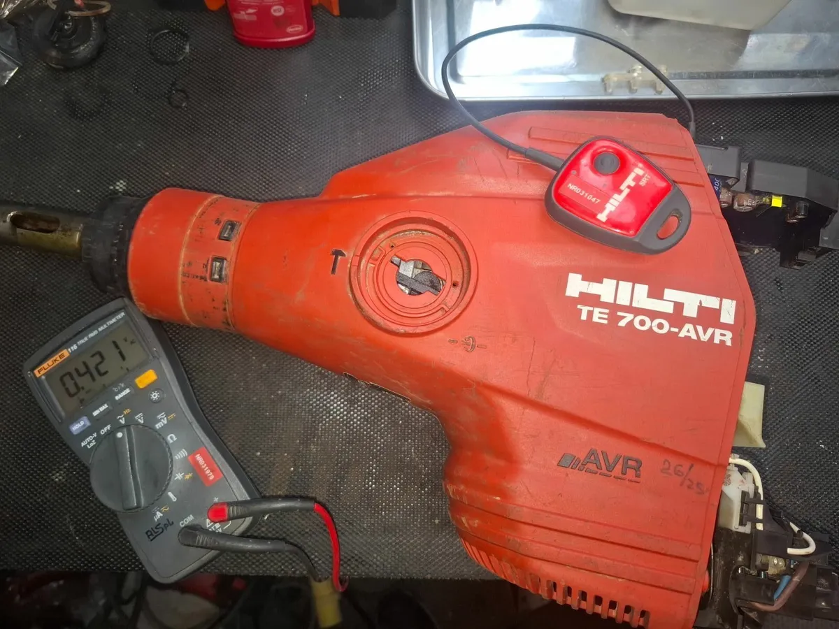 HILTI TE700 ⚙️ 🔧 - Image 1