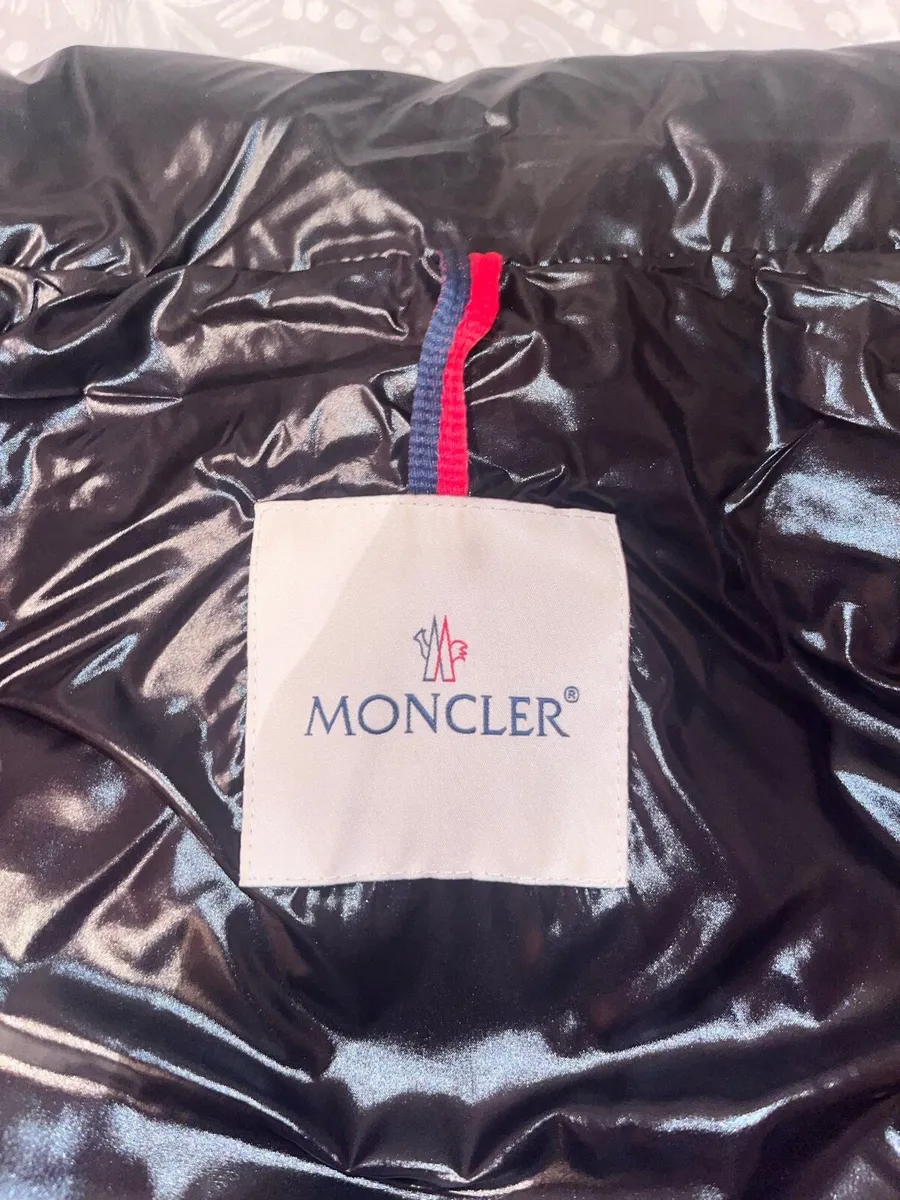 Moncler gilet women’s - Image 4