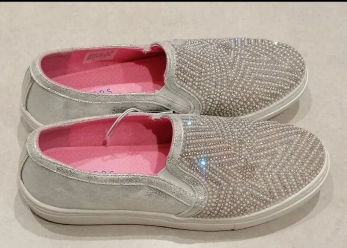 Sketchers Shoe - Image 3