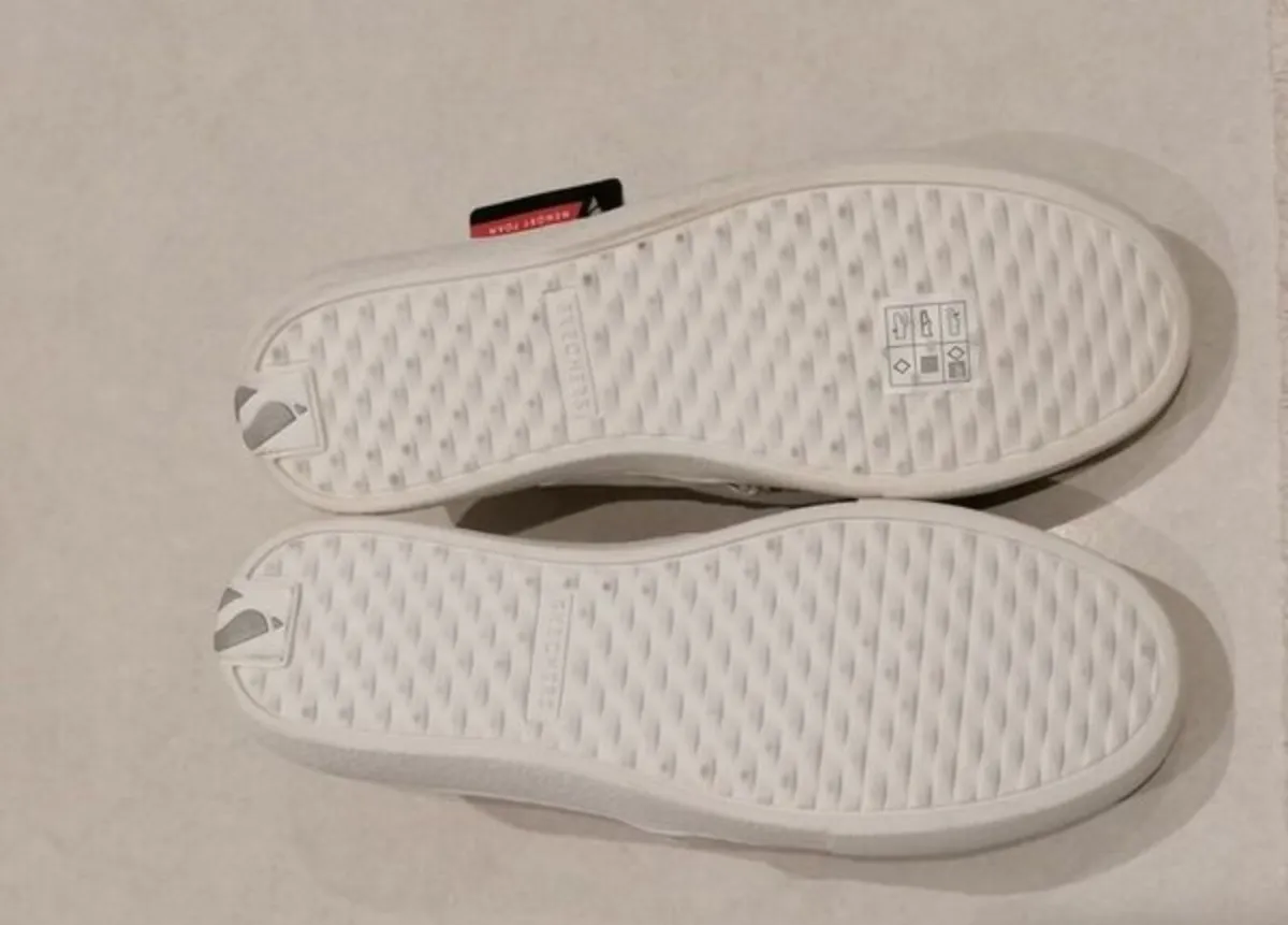 Sketchers Shoe - Image 4