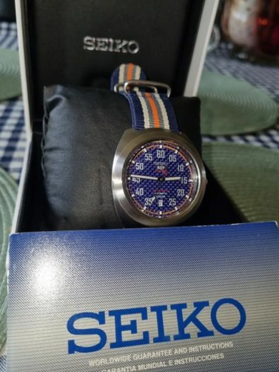 Seiko 5 Sports Limited Edition - Image 2