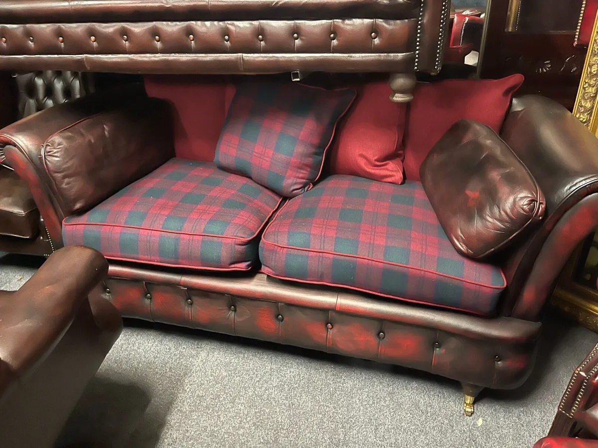 Chesterfield sofa leather wool 🎄🎄🎄 - Image 1