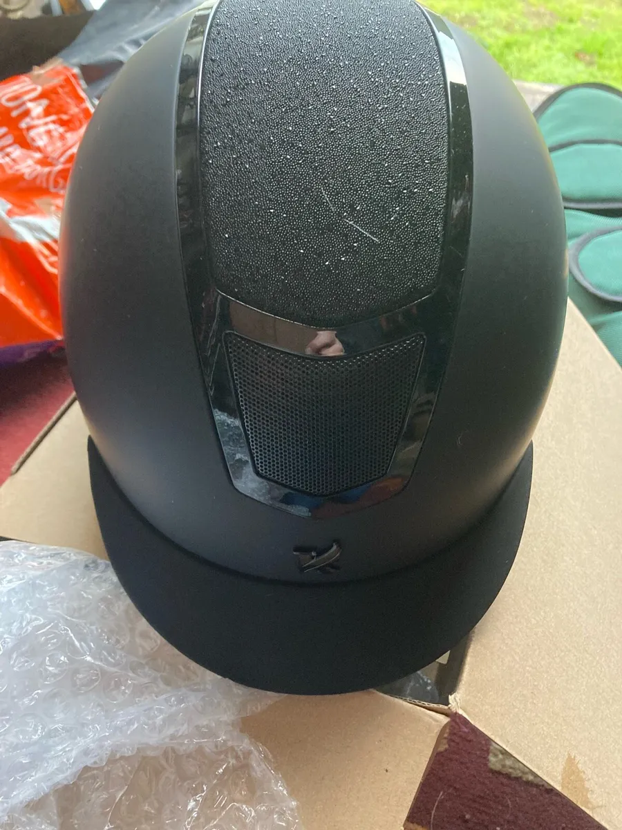Karben riding hat - Image 3