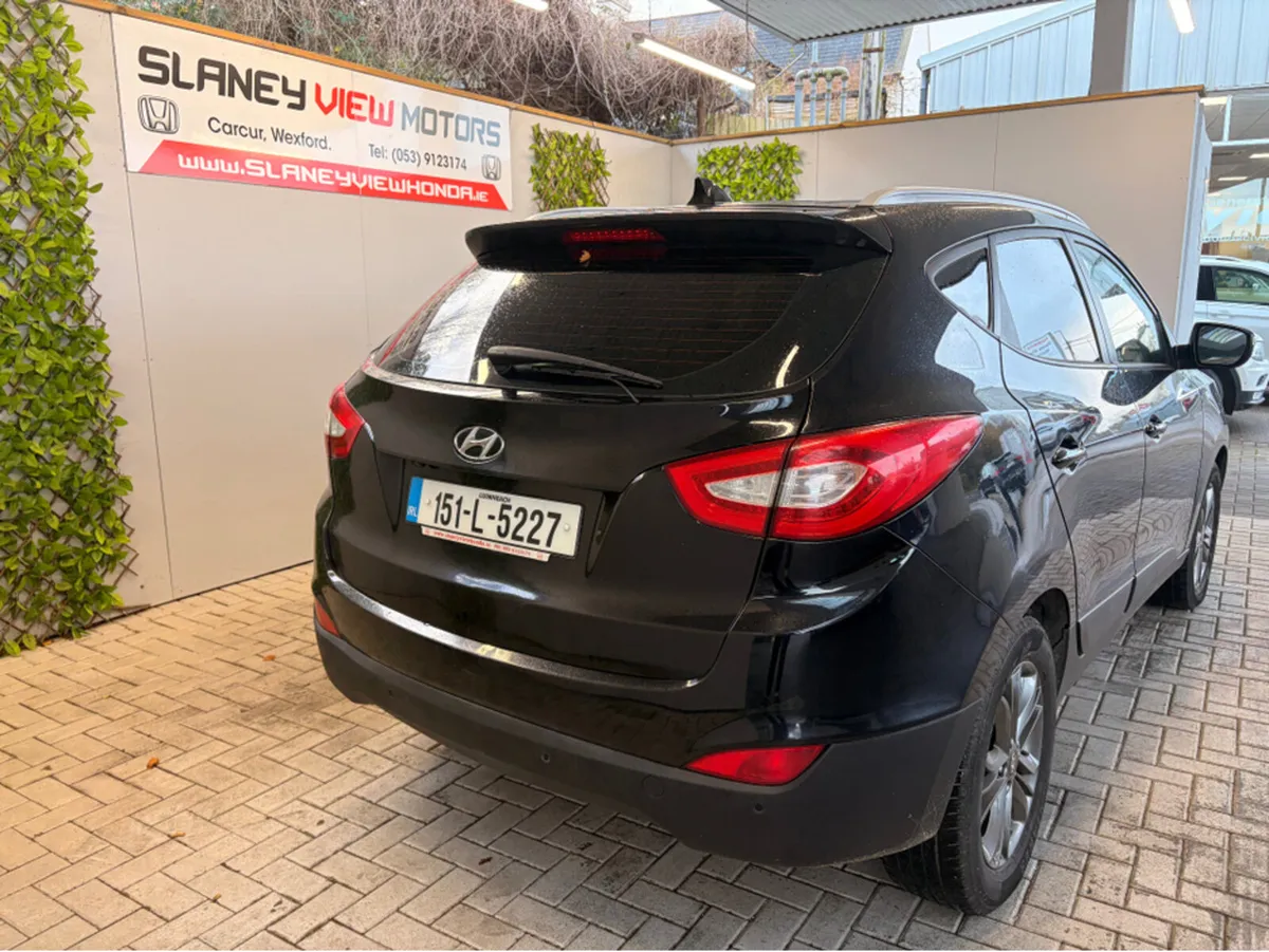 Land Rover Discovery 2.2 SD4 HSE 7S 7SEATS AUTO 5D - Image 4