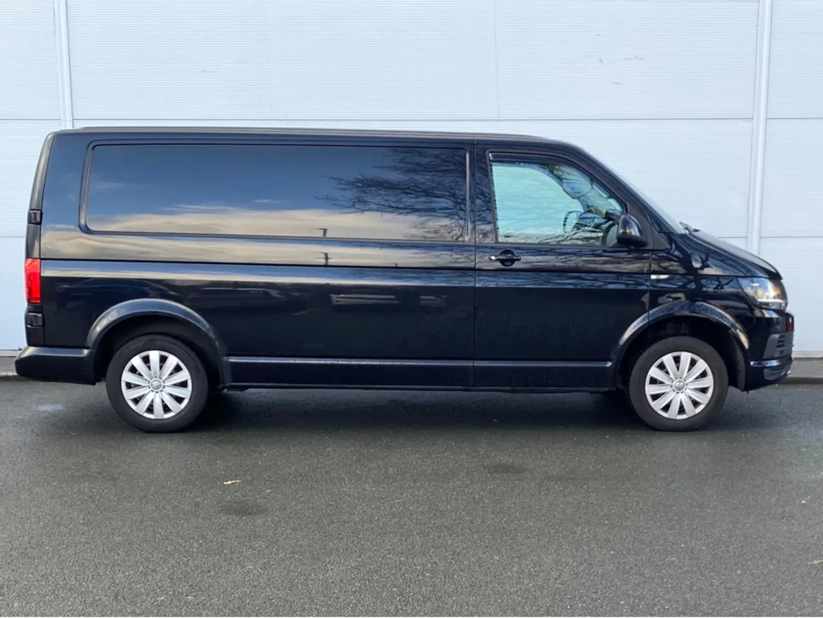 Volkswagen Transporter 150HP 2.0TDI T6 PVL 3T - Image 3