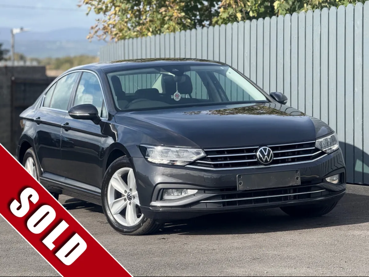 Volkswagen Passat EXCELLENT VALUE HIGH SPEC - Image 2