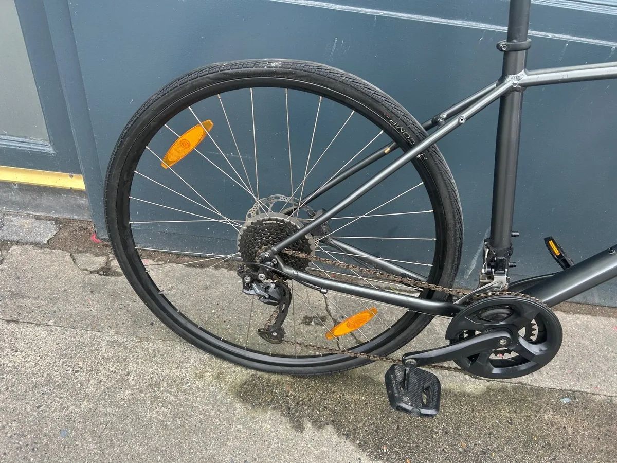 Trek FX2 ❗️Open 7 days of  the week ❗️ - Image 4