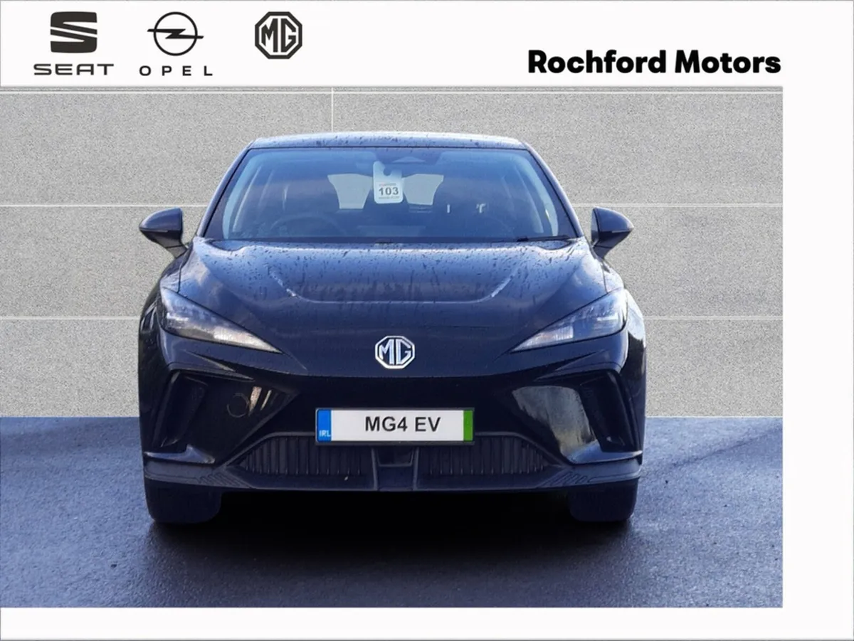 MG MG4 *0% Finance* Excite 350kms range - Image 2