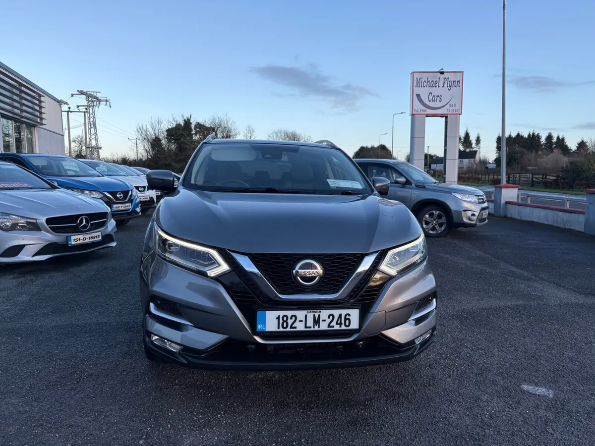 Nissan Qashqai 1.5DCi SV Premium FSH 182 - Image 4
