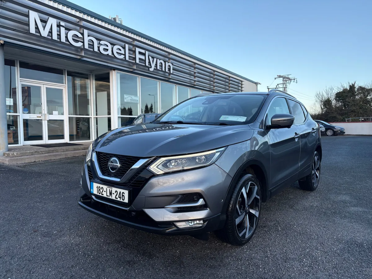 Nissan Qashqai 1.5DCi SV Premium FSH 182 - Image 3
