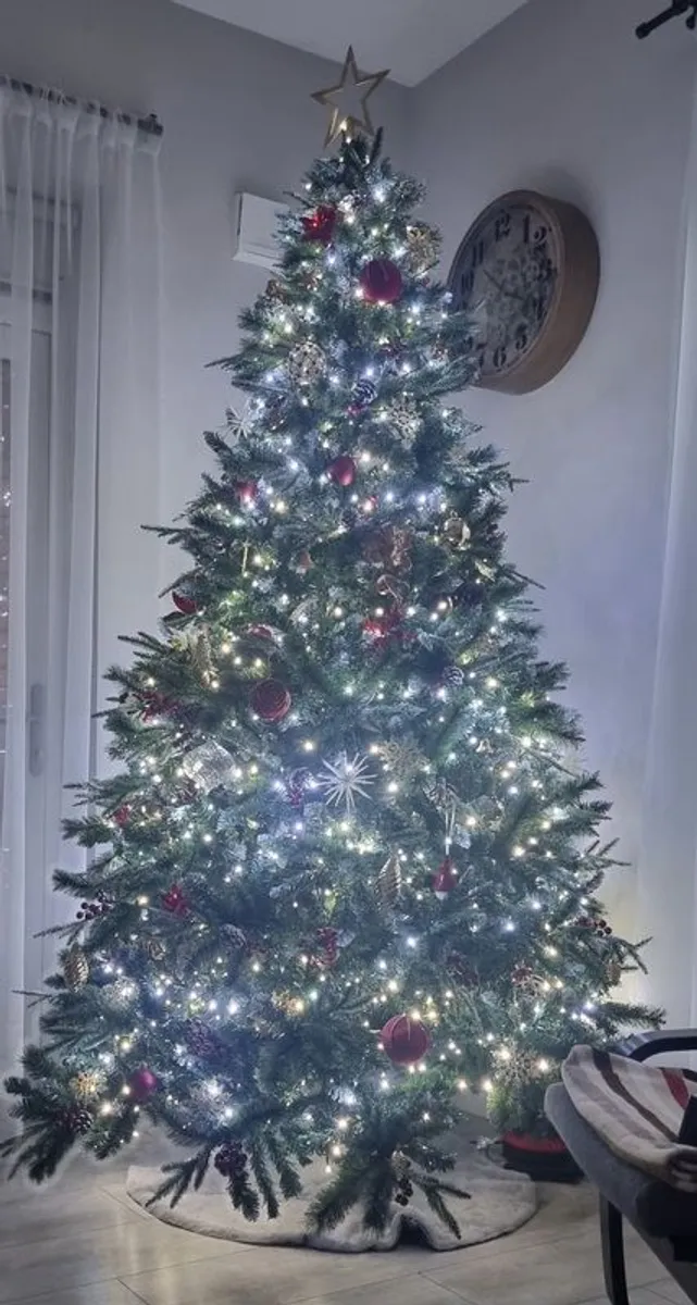 Christmas tree - Image 1