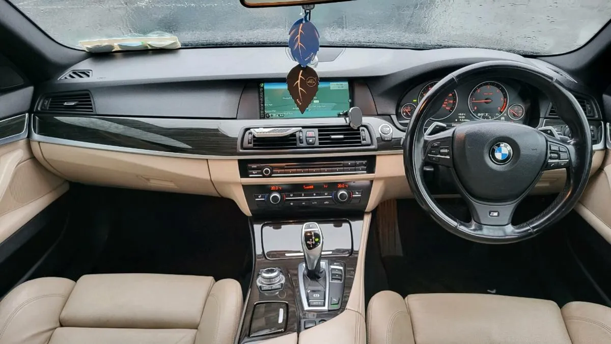 BMW 520D LOW MILES MINT - Image 1