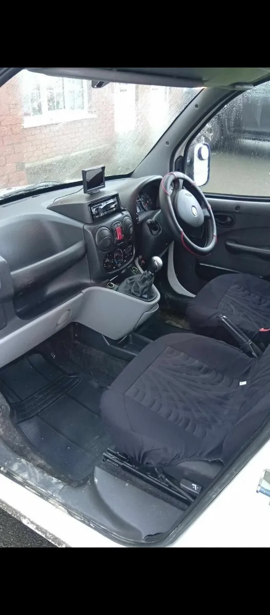 Fiat Doblo 2010 - Image 1