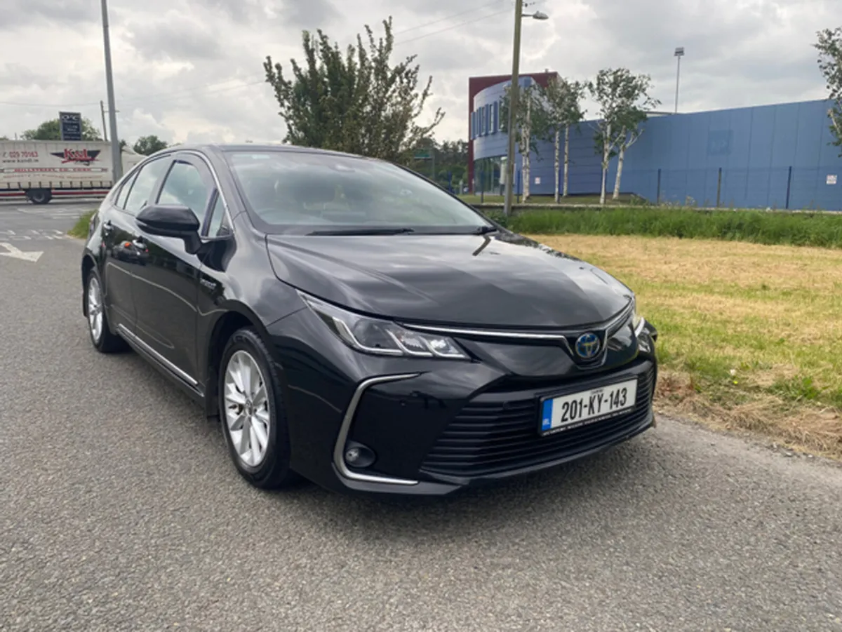 Toyota Corolla LUNA SAL 4DR AUTO - Image 4