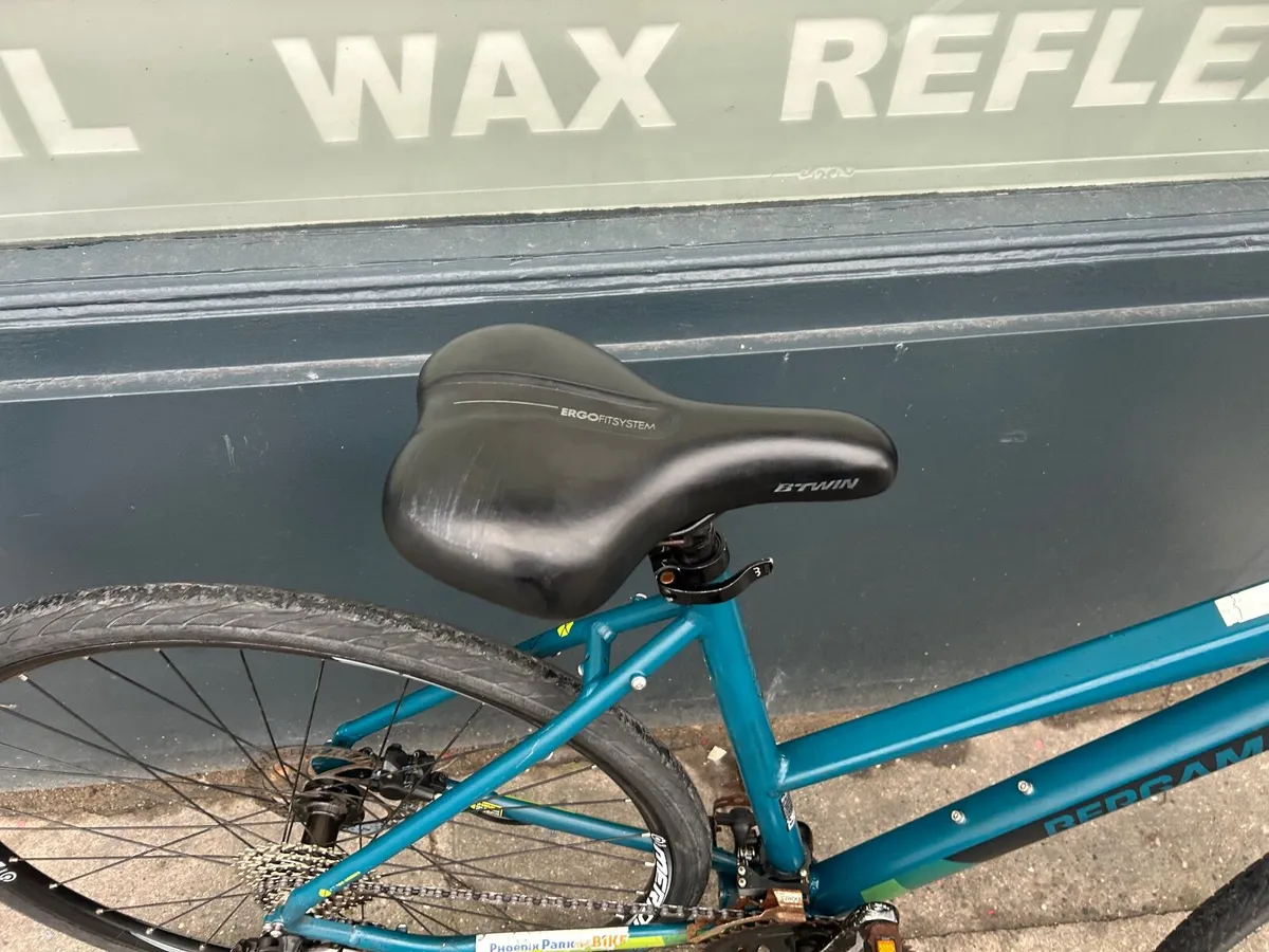 Bbergamont hybrid bike ❗️Open 7 days of the week - Image 4