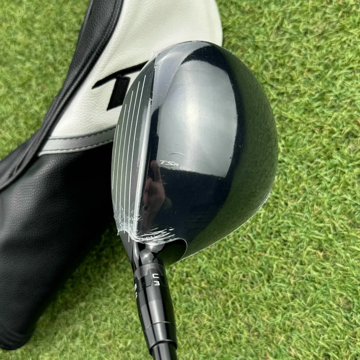 New Titleist TSR2 #3 Wood 15° / Stiff - Image 4