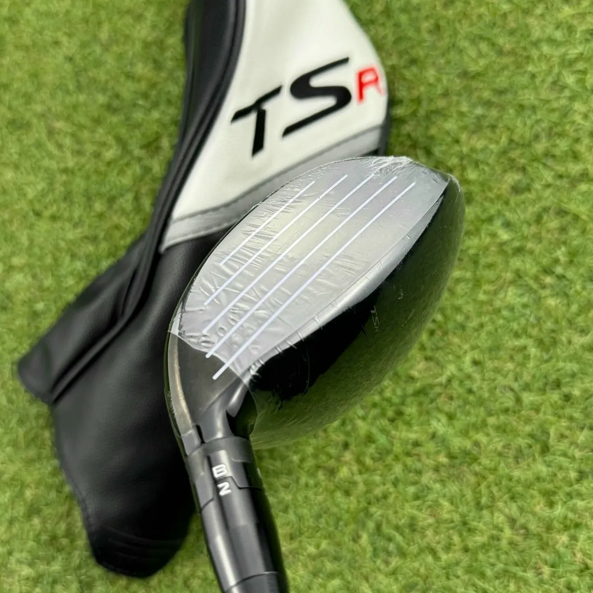New Titleist TSR3 #3 Wood 15° / Stiff - Image 3
